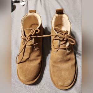 Womens Bearpaw ankle boots